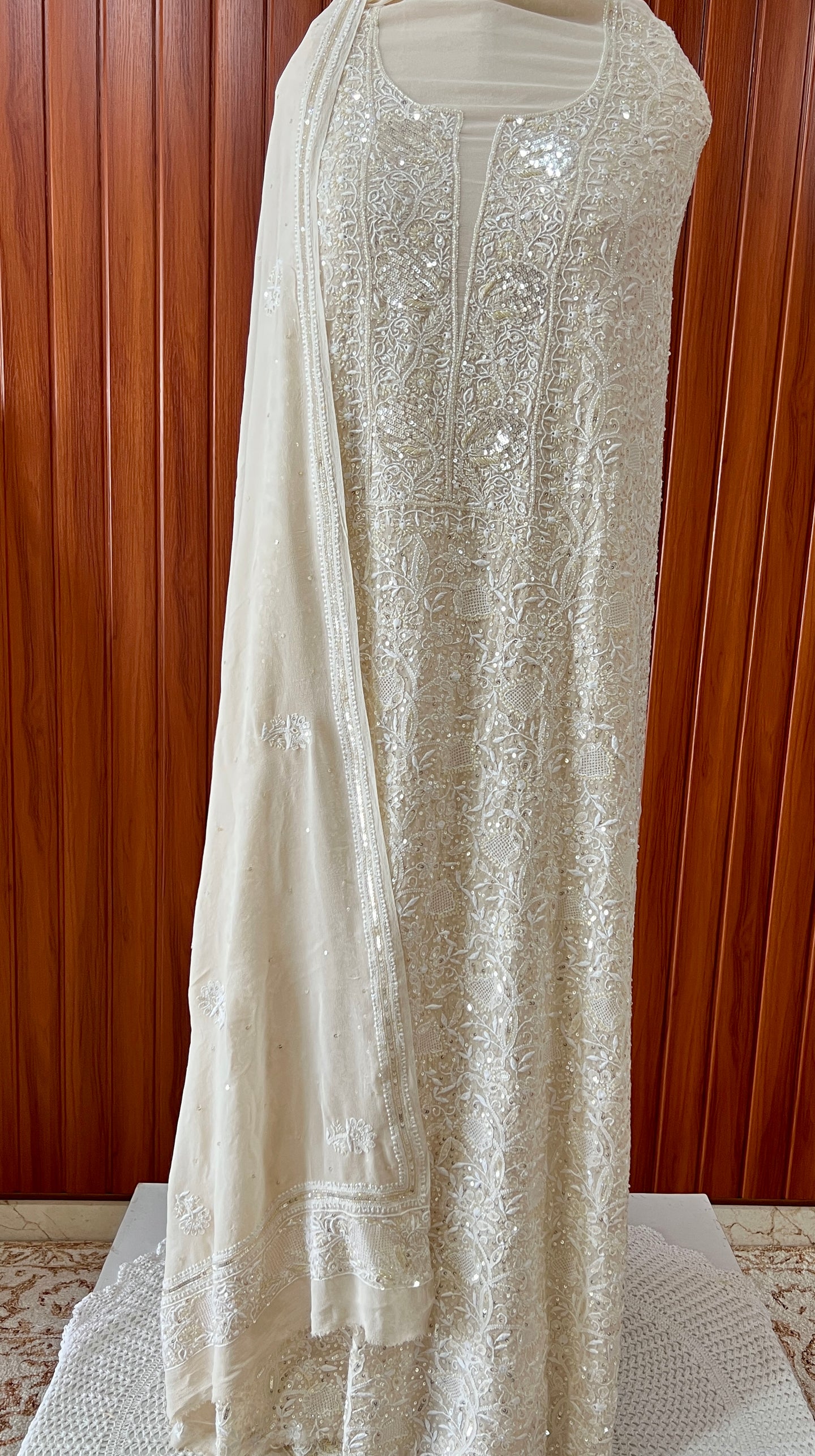 Suhaan Cream Chikankari pearl sequins kurta and dupatta